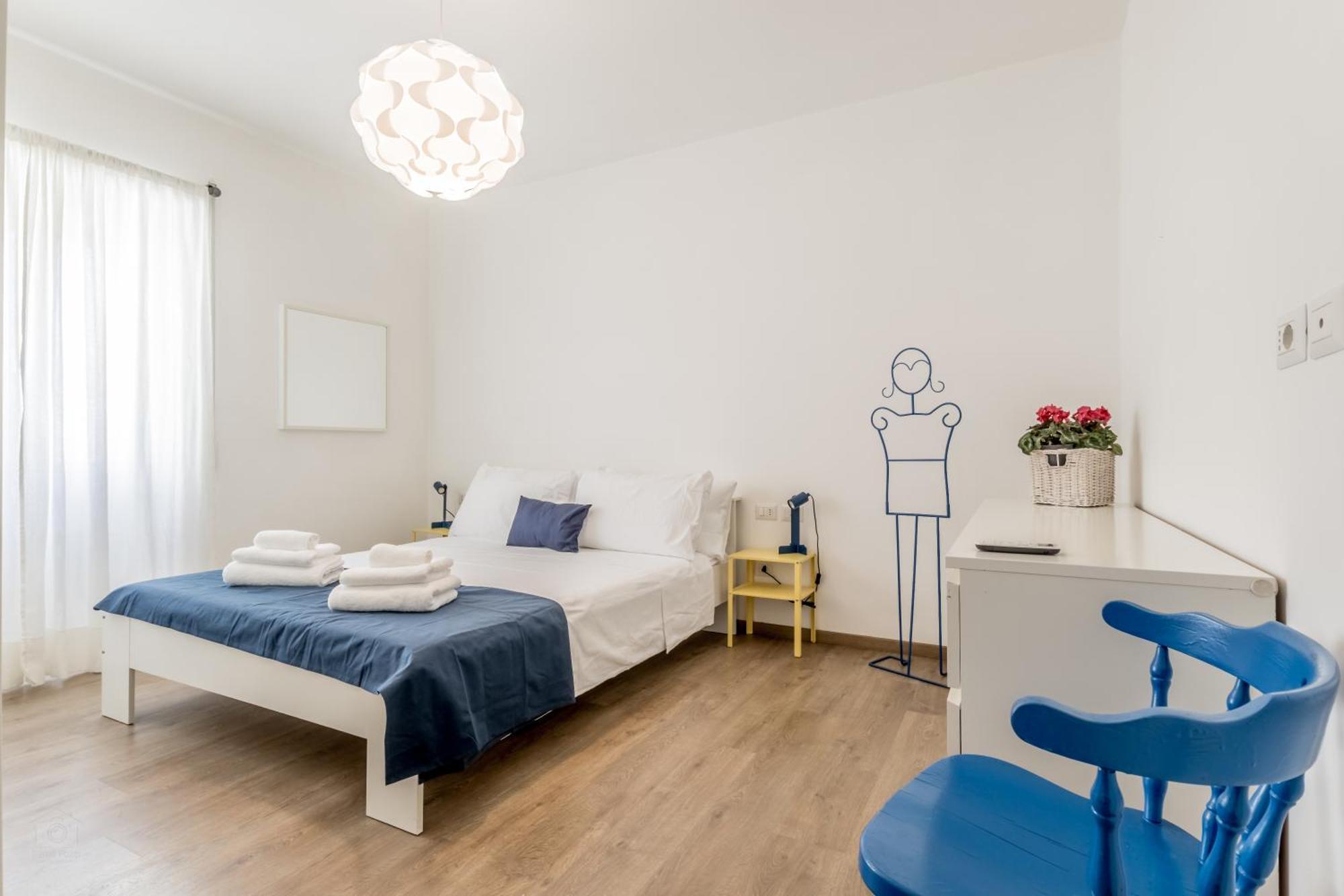 True Colors Vatican Apartment *